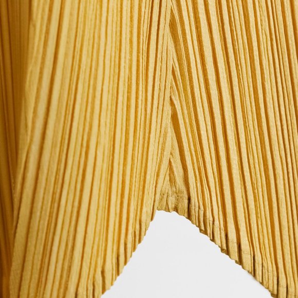 Issey Miyake Pleats Please Single Tan Button Jacket - Picture 8 of 9